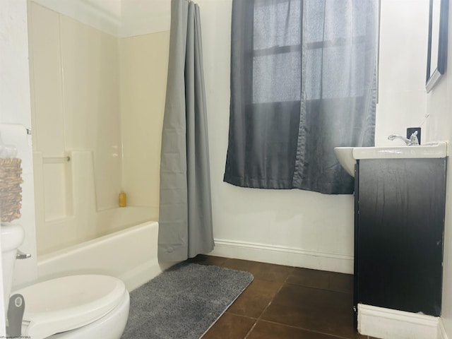 full bathroom featuring tile patterned floors, toilet, shower / tub combo, and vanity