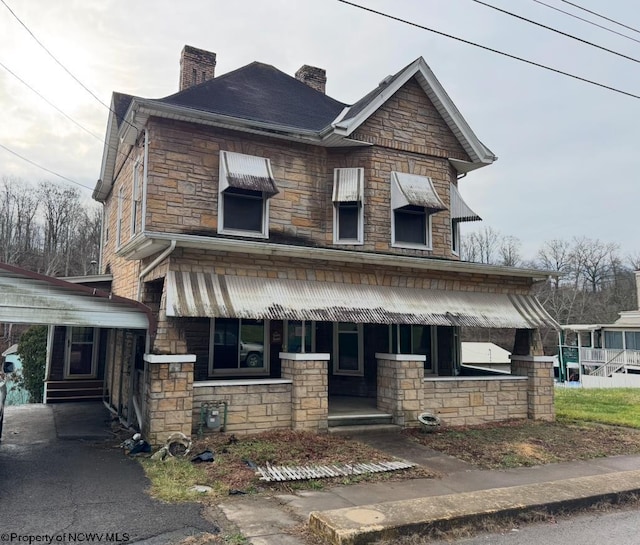 view of front of house with a porch