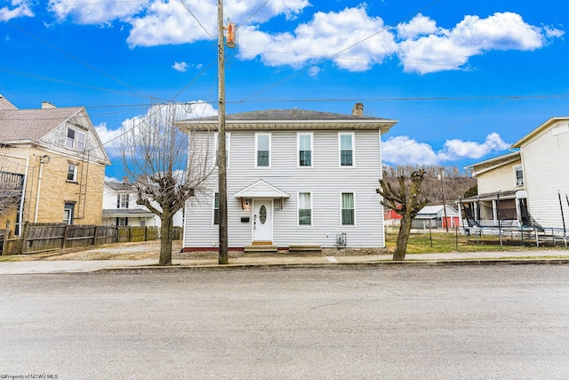 view of front of property