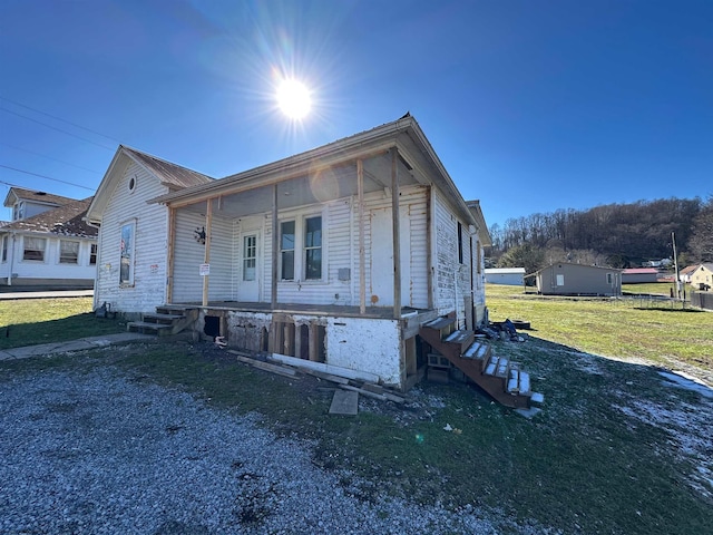 Listing photo 2 for 341 Mid Ave, Weston WV 26452