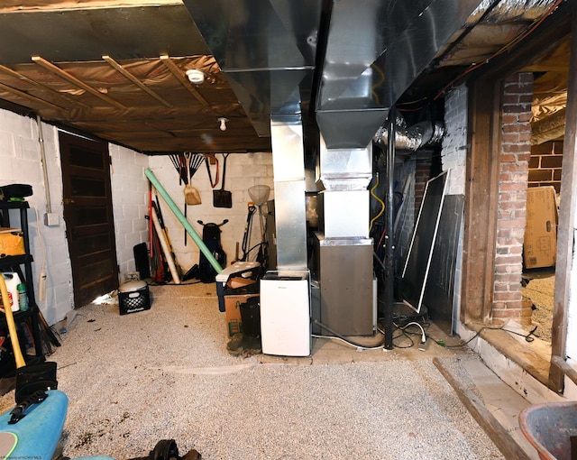 view of unfinished basement