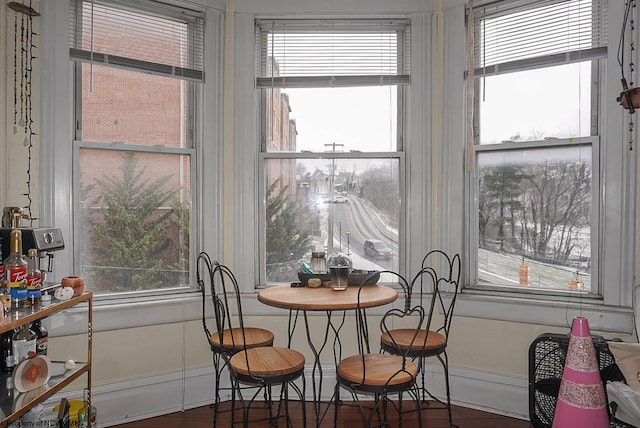 dining area with baseboards