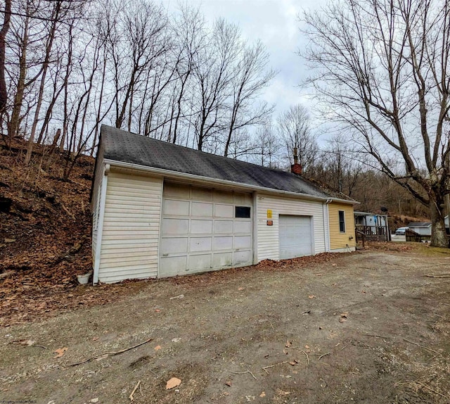 view of detached garage