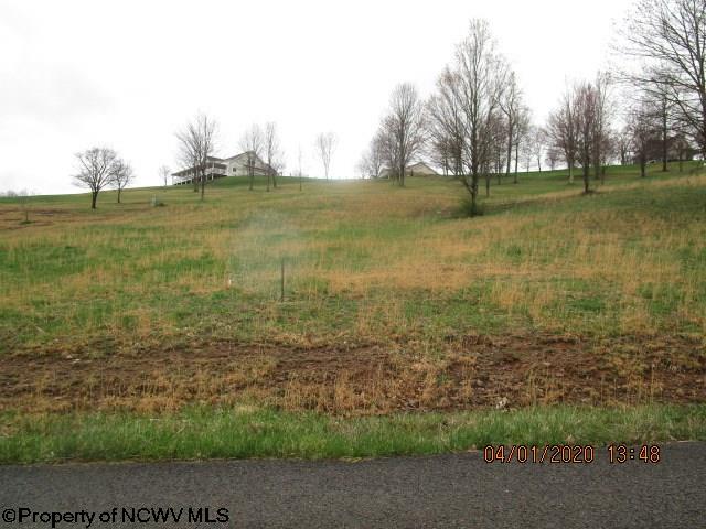 Listing photo 2 for 26-11 Jarrett Dr, Buckhannon WV 26301