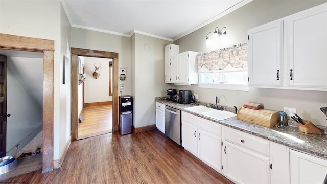 kitchen featuring dark wood-style floors, white cabinetry, a sink, and stainless steel dishwasher