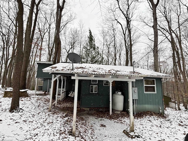 view of front of home with metal roof