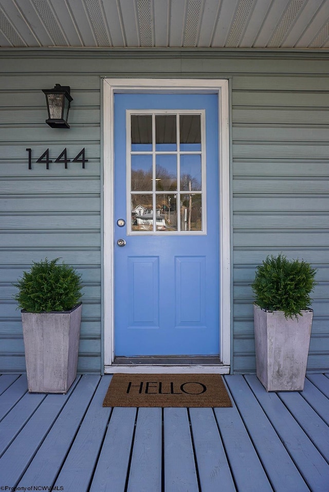 view of entrance to property