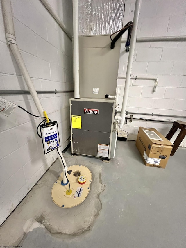 762 Pearl St, Grafton, WV 26354 - utility room featuring heating unit