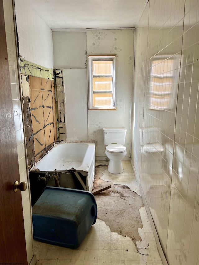 bathroom featuring toilet