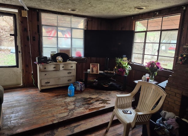 1341 Bunner Ridge Rd, Fairmont, WV 26554 - living room featuring wood finished floors, visible vents, and a healthy amount of sunlight