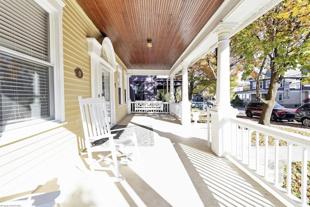 view of patio / terrace featuring covered porch