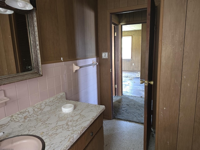 130 Hunsaker St, Fairmont, WV 26554 - bathroom featuring vanity