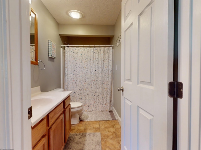 7 Mayberry Dr, Fairmont, WV 26554 - bathroom with toilet, a textured ceiling, curtained shower, and vanity