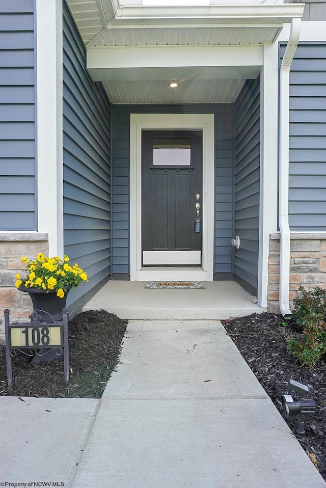 view of property entrance