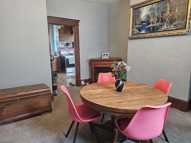 426 Duff Ave, Clarksburg, WV 26301 - view of carpeted dining space