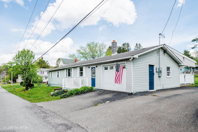22 N Euclid Ave, Thomas, WV 26292 - single story home featuring a chimney