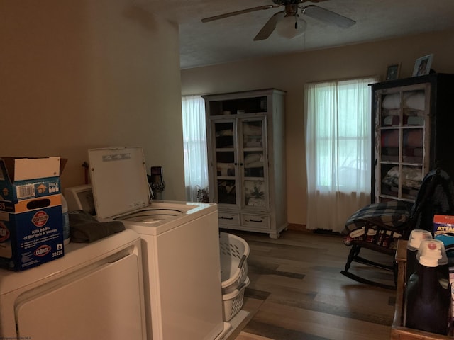 382 Knoll View Rd, Mount Clare, WV 26408 - clothes washing area featuring independent washer and dryer, a ceiling fan, and light wood-style flooring