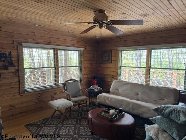 633 Mill Crk, Philippi, WV 26416