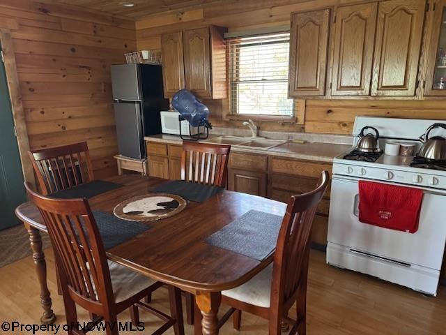 633 Mill Crk, Philippi, WV 26416