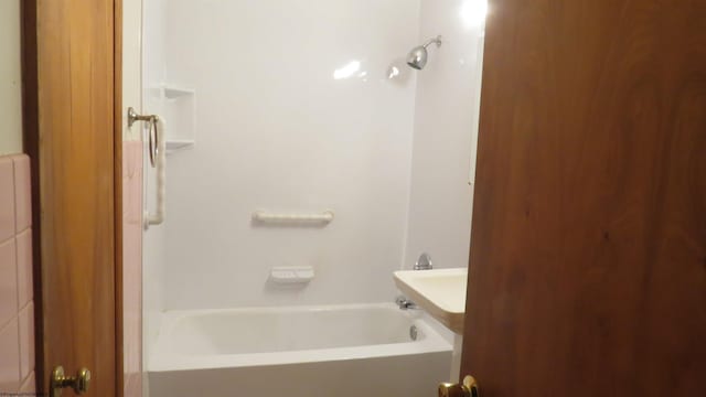1782 Parsons Rd, Montrose, WV 26283 - view of full bathroom