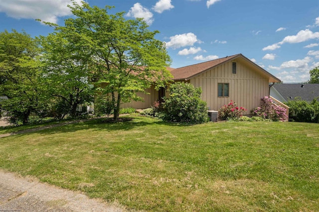 6 Ridge Pl, Morgantown, WV 26505 - view of green lawn featuring cooling unit