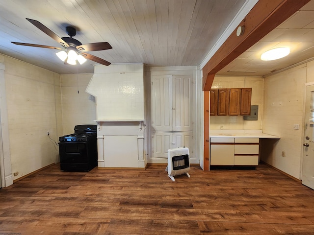 580 Deer Haven Dr, Lost Creek, WV 26385 - kitchen featuring black range with gas stovetop, a ceiling fan, dark wood finished floors, and heating unit