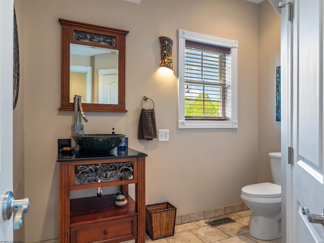 40 Briarwood Dr, Elkins, WV 26241 - half bath with toilet, vanity, and baseboards