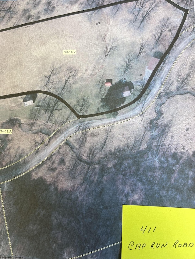 411 Cap Run Rd, Walkersville, WV 26447