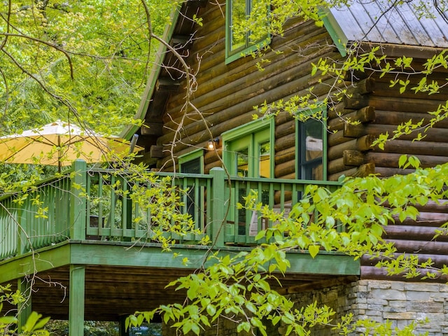 1 Ginger Ct, Terra Alta, WV 26764 - view of side of property with log siding
