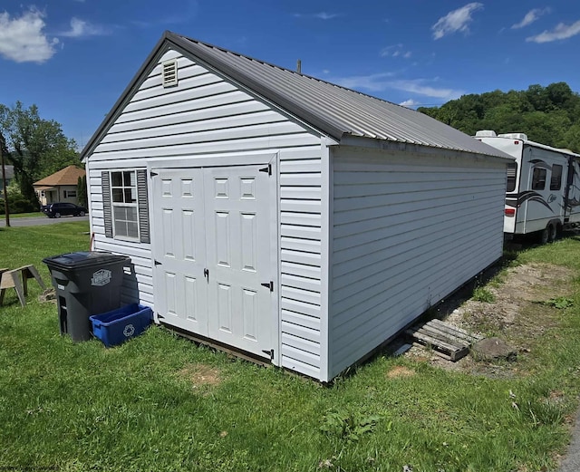 608 Ohio Ave, Nutter Fort, WV 26301 - view of shed