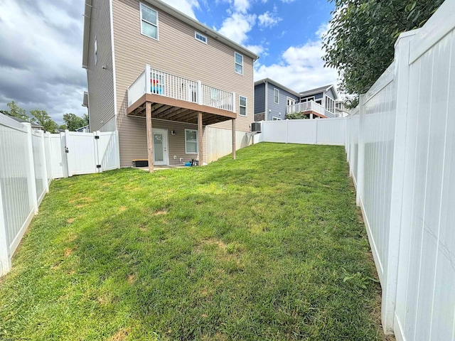 123 Sadie Ln, Morgantown, WV 26508 - rear view of property featuring a fenced backyard and a wooden deck