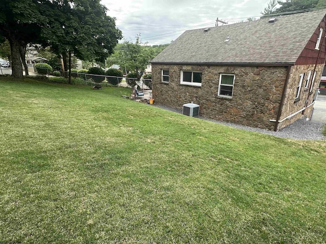 2605 E Main St, Bridgeport, WV 26330 - view of yard featuring central AC