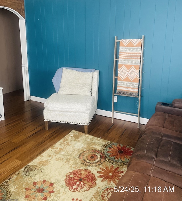 344 Tygart St, Fairmont, WV 26554 - living area with wood finished floors, arched walkways, and baseboards