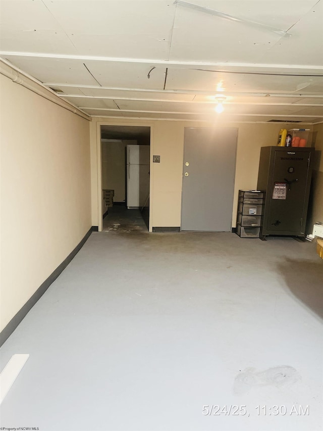 344 Tygart St, Fairmont, WV 26554 - view of garage