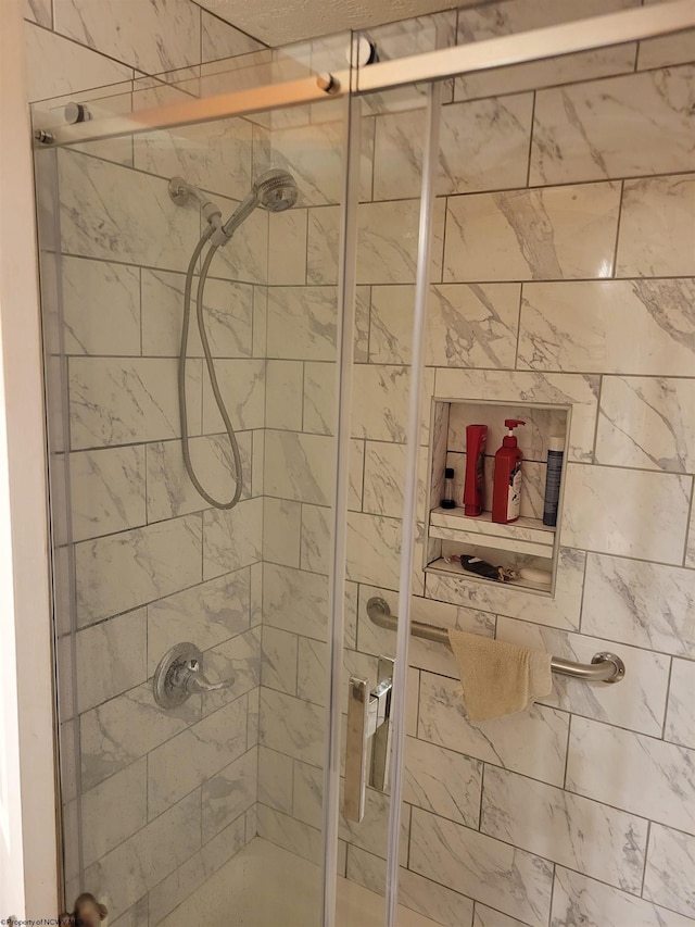 110 Woodmont Way, Fairmont, WV 26554 - bathroom with a shower stall