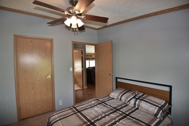 267 W Fork St, Clarksburg, WV 26301 - bedroom with a textured ceiling, crown molding, and a ceiling fan