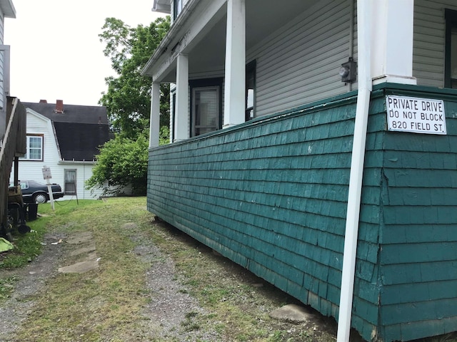 820 Field St, Fairmont, WV 26554 - view of side of property