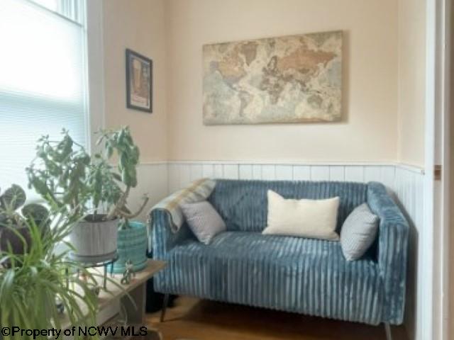 5 Key St, Elkins, WV 26241 - living room with wainscoting
