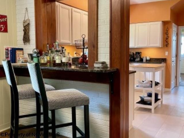 5 Key St, Elkins, WV 26241 - view of indoor bar