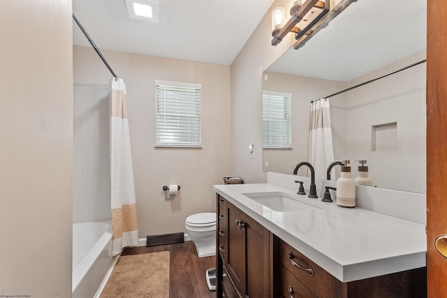 101 Forest Dr, Morgantown, WV 26505 - bathroom with wood finished floors, vanity, toilet, baseboards, and shower / tub combo with curtain