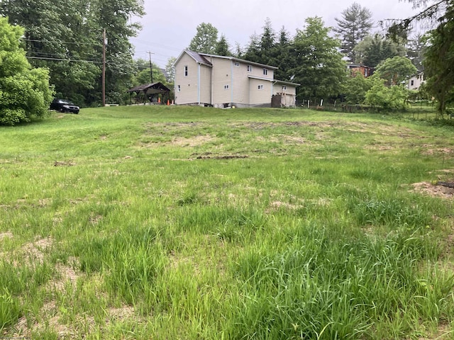 239 Morgan St, Kingwood, WV 26537