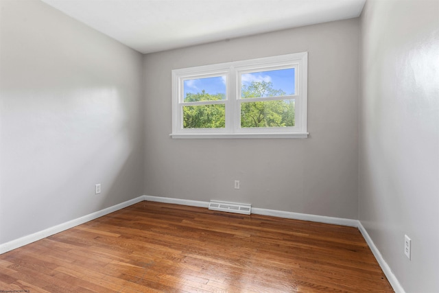 48 Skyline Dr, Morgantown, WV 26508 - spare room featuring wood finished floors and baseboards