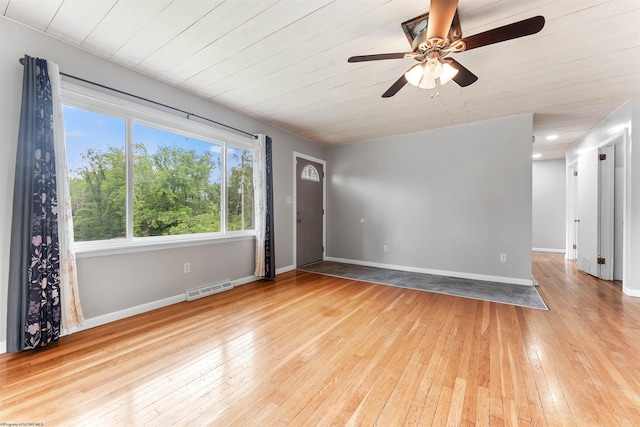 48 Skyline Dr, Morgantown, WV 26508 - unfurnished room with hardwood / wood-style flooring, a ceiling fan, and recessed lighting