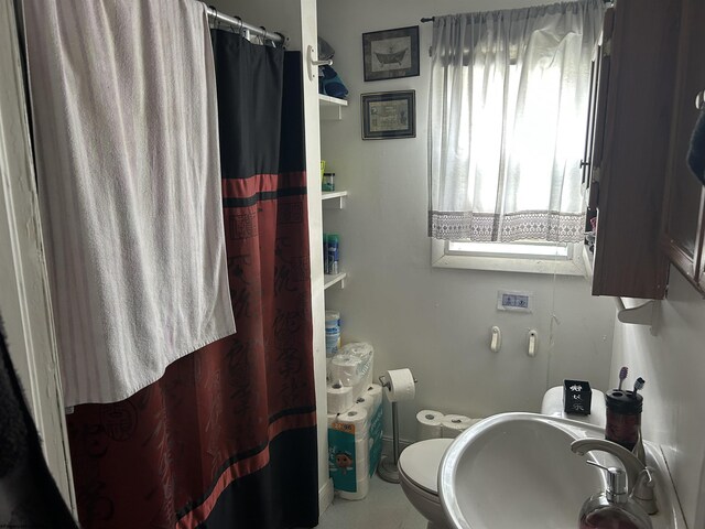 374 Dunkard Ave, Morgantown, WV 26501 - bathroom with healthy amount of natural light and a shower with shower curtain