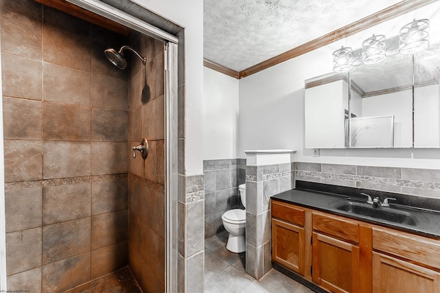 482 Buckeye Rd, Core, WV 26541 - full bath featuring a tile shower, vanity, tile walls, ornamental molding, and a textured ceiling