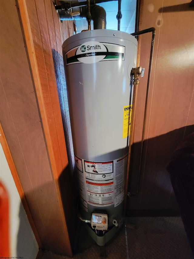 704 S Stewart St, Shinnston, WV 26431 - utilities featuring gas water heater