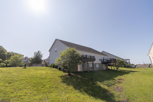 211 Berkshire Cir, Bridgeport, WV 26330 - view of green lawn featuring a deck