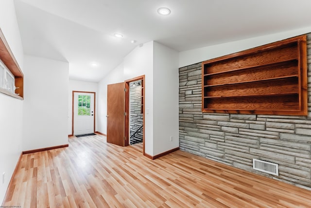 552 White Ave, Morgantown, WV 26501 - entryway with vaulted ceiling, wood finished floors, and recessed lighting
