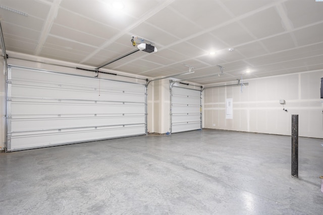 8509 Ashen Dr, Pasco, WA 99301 - garage featuring a garage door opener