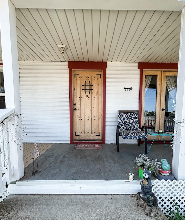 307 G St, Endicott, WA 99125 - doorway to property with a porch